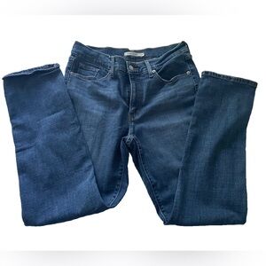 Levi Classic Straight Leg Jeans Size 8 M Women’s